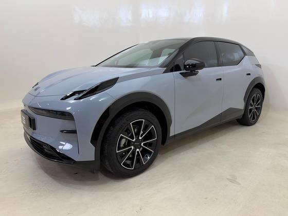 ZEEKR X 66 KW ELÉTRICO PREMIUM
